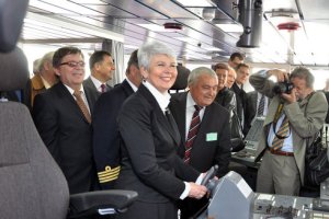 Rijeka, 14. travnja 2011. - Jadranka Kosor, predsjedniva Vlade RH prisustvovala je primopredaji tankera u svojstvu 'kume broda'